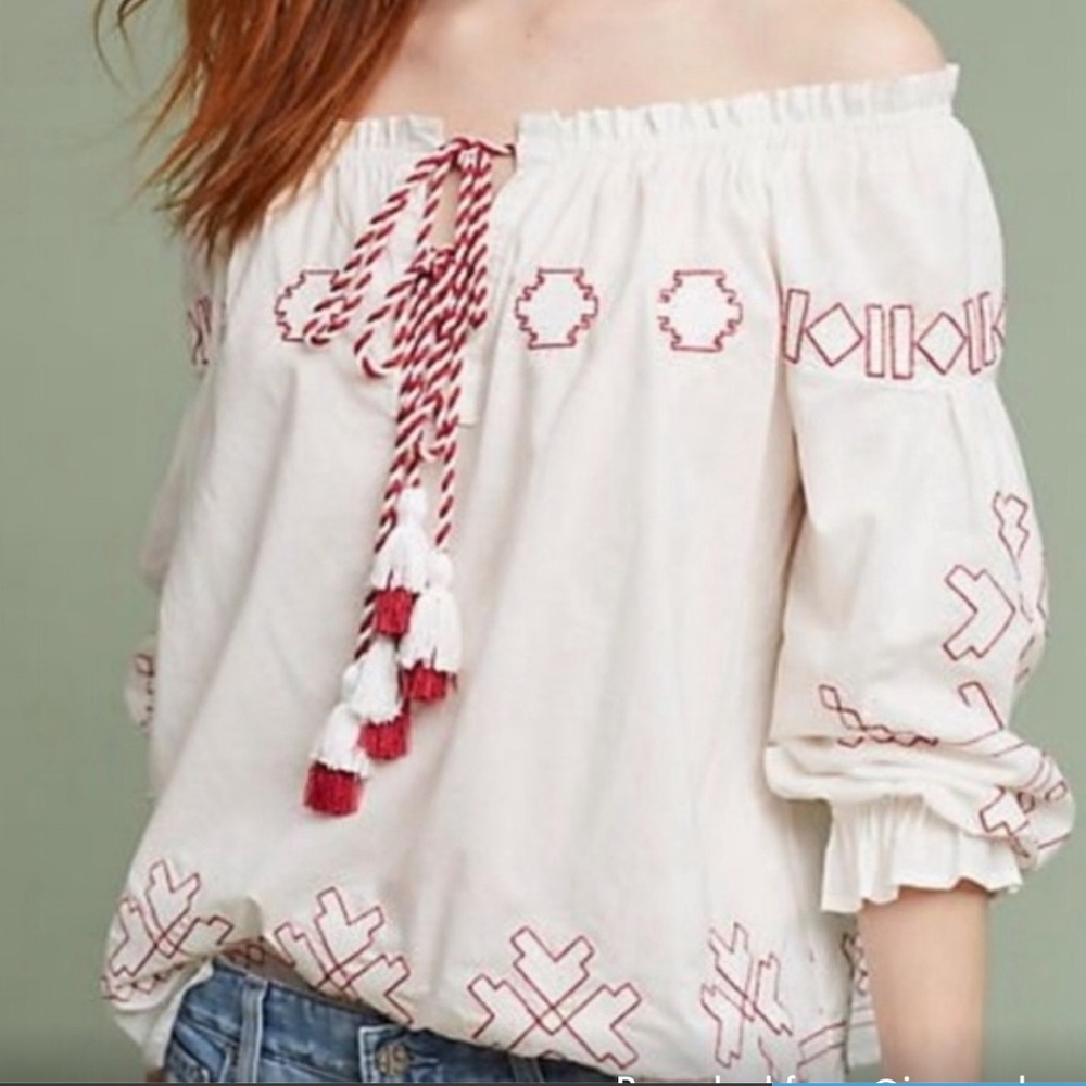 Harlyn Anthro Farina Embroidered Flowy Cotton Boho peasant tassel blouse XX